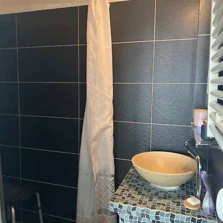 Arc De Triomphe Bed & Breakfast Paris