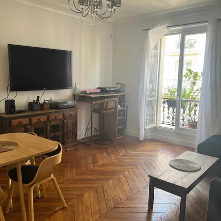 Arc De Triomphe 4*